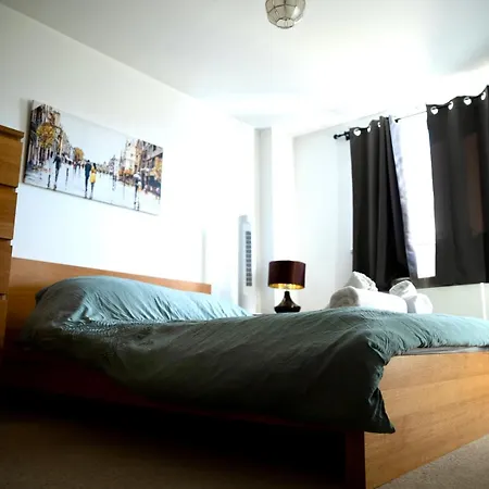 The Comfort Hub Apartment *