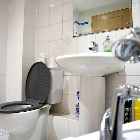 The Comfort Hub - Train Station Daire Leeds (West Yorkshire)